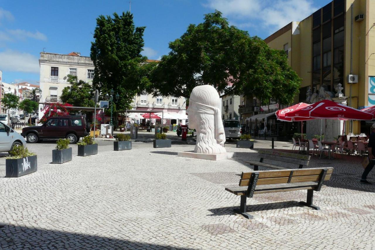 Apartamento No Centro Historico De Setubal Luaran gambar