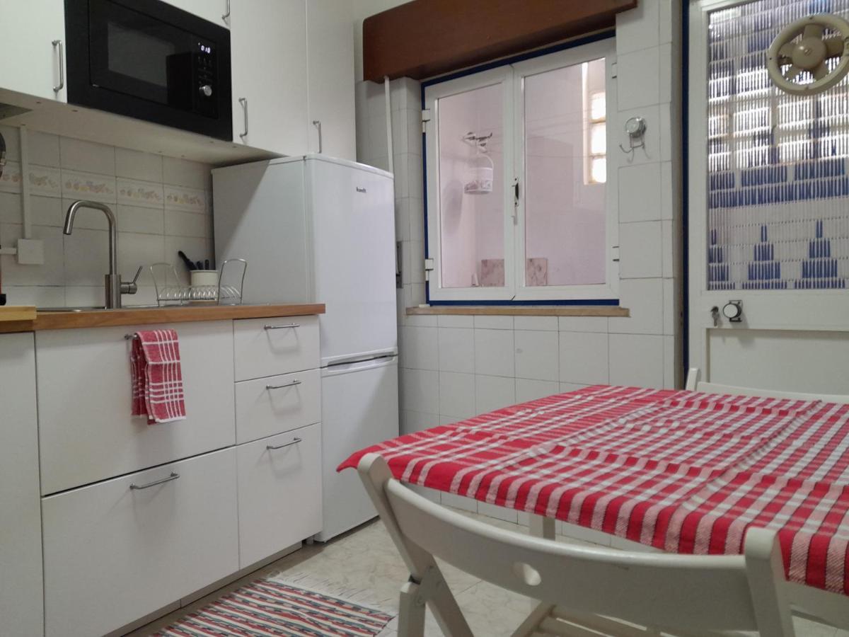 Apartamento No Centro Historico De Setubal Luaran gambar